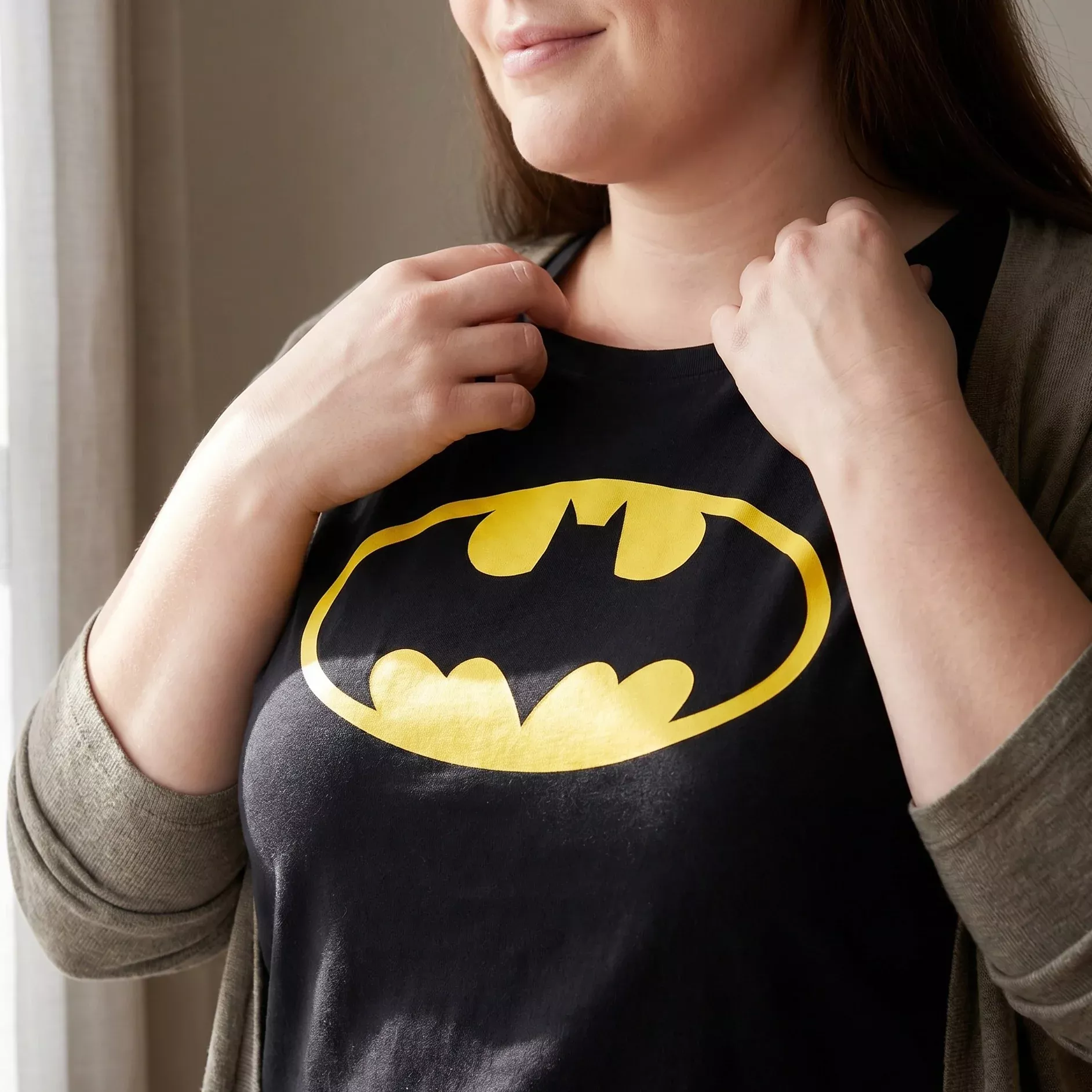 Batman - Shield T-Shirt