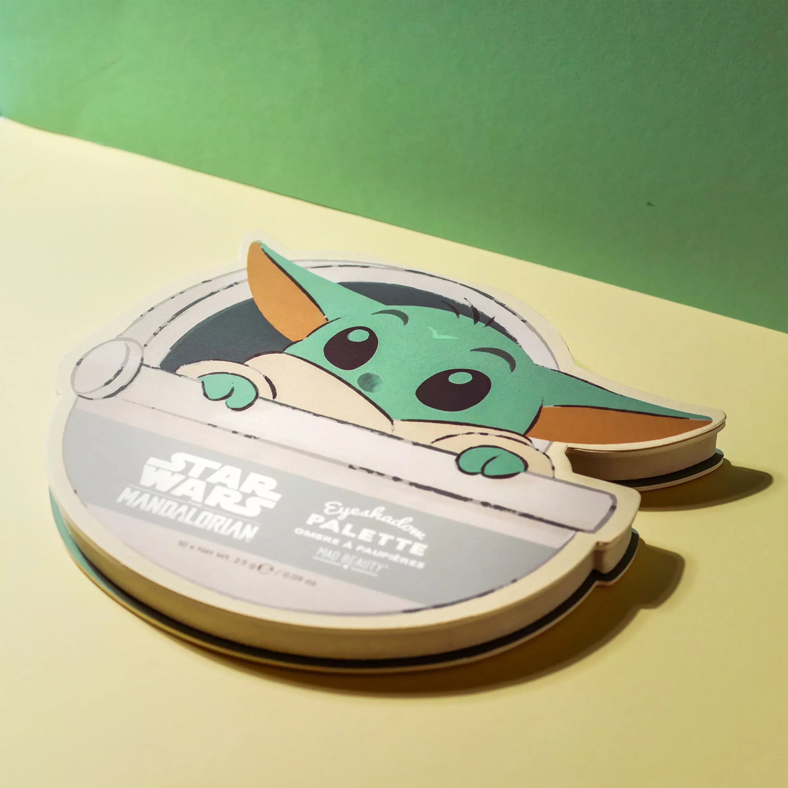 Grogu Eyeshadow - Star Wars The Mandalorian
