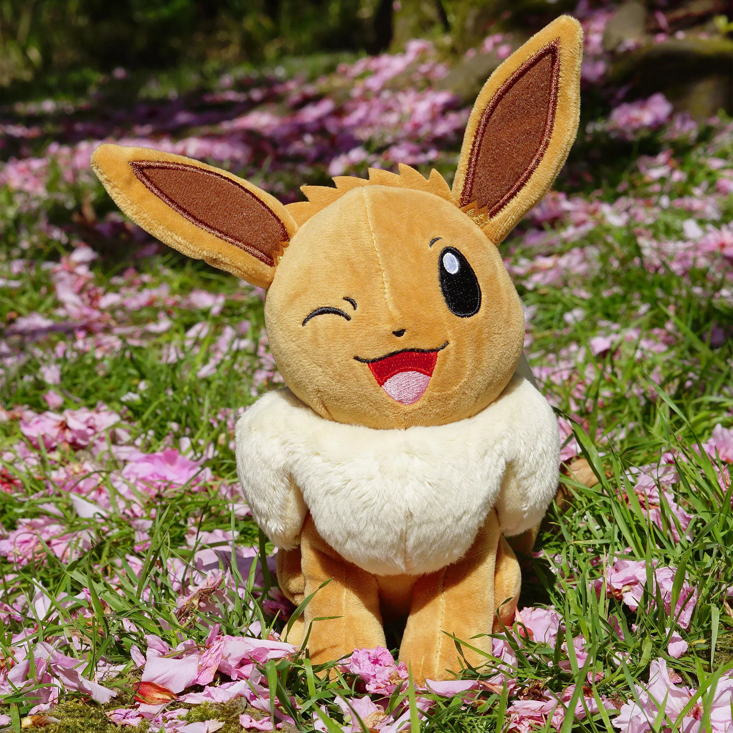 Pokemon - Eevee Plush Figure